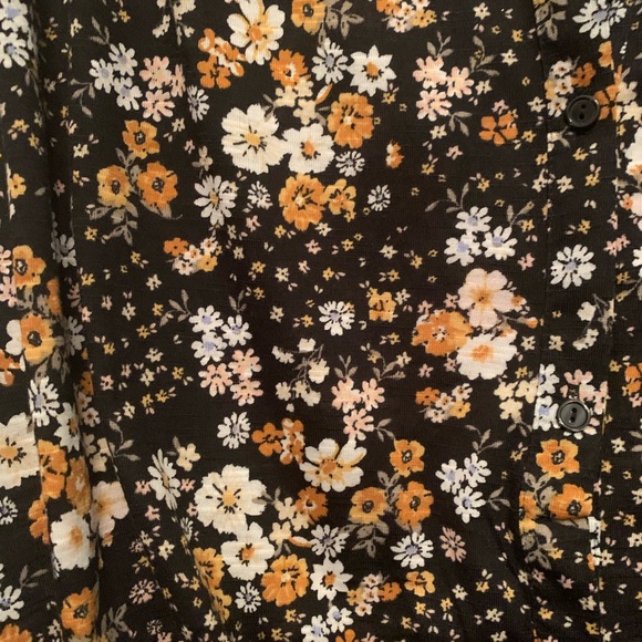 No Boundaries black/multi colored blouse. Size XL (15-17) - Picture 3 of 9